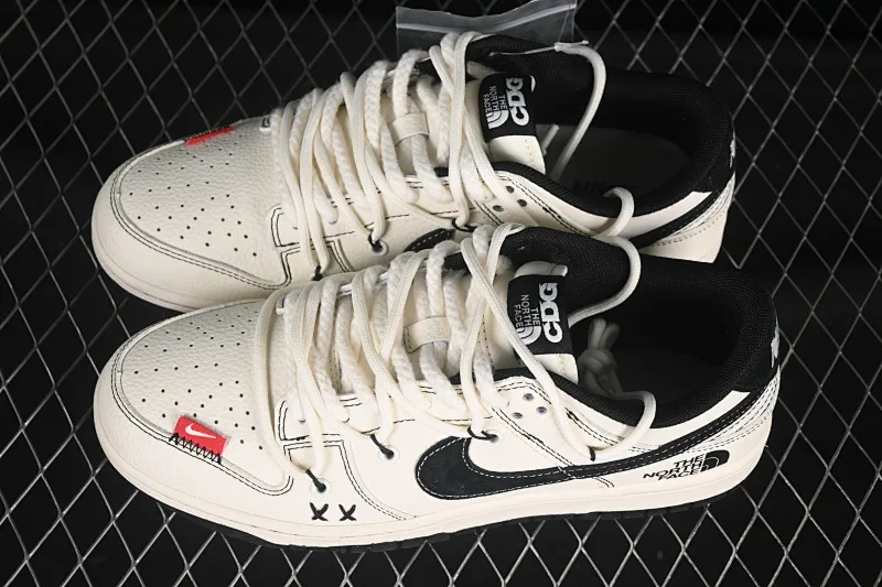 All Categories Nk SB Dunk Series Nk SB Dunk Low High-end Customized Low-top Shoes Nike SB Dunk Low North Series Strap Off-White Black Hook Anniversary High-end Customized Low-top Casual Shoes YX5066-286